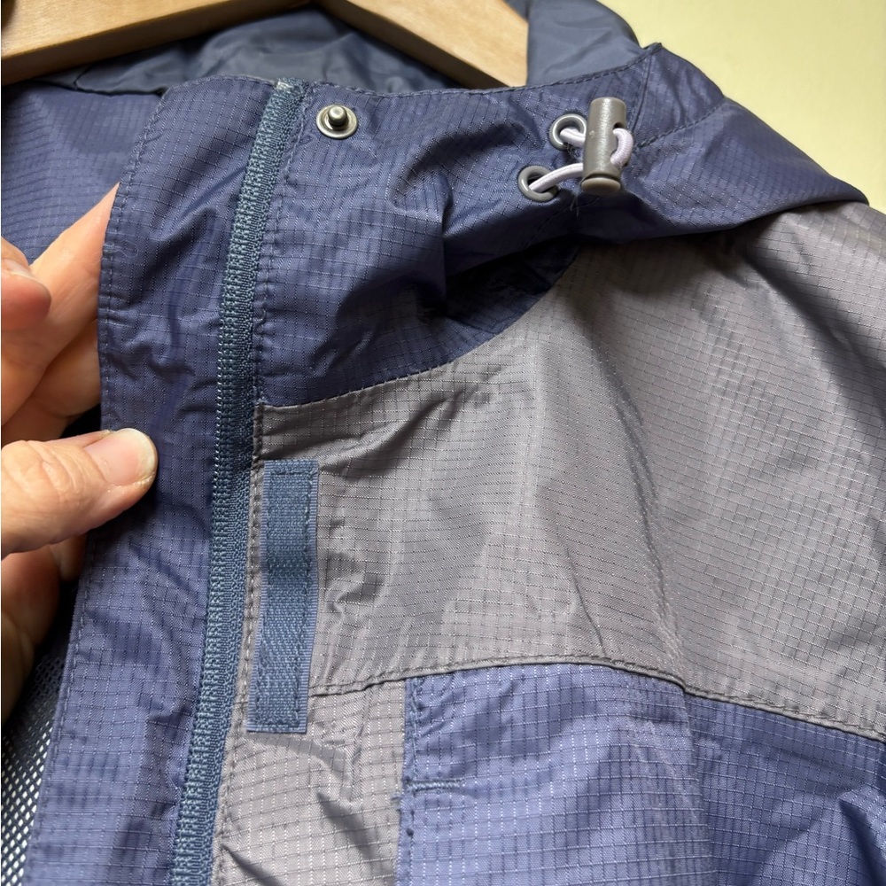 Helly Hansen Helly Tech Packable Performance Jack… - image 10